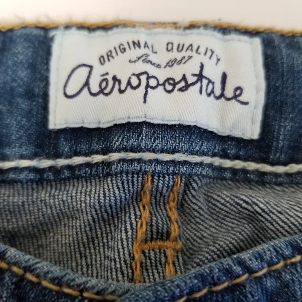 Aeropostale Bayla Low Rise Skinny Jeans Rhinestone Size 0 NWT